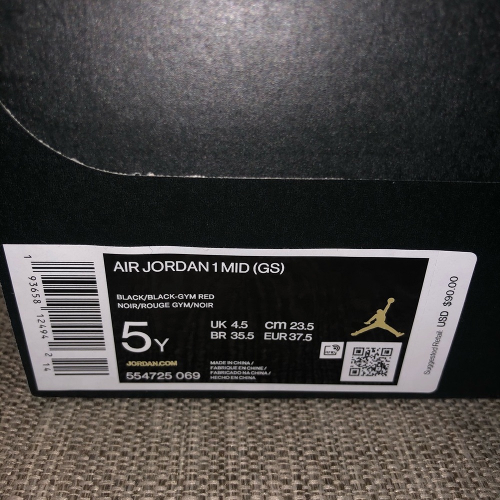 Air Jordan 1 Mid Chicago Black Toe - Picture 7 of 8